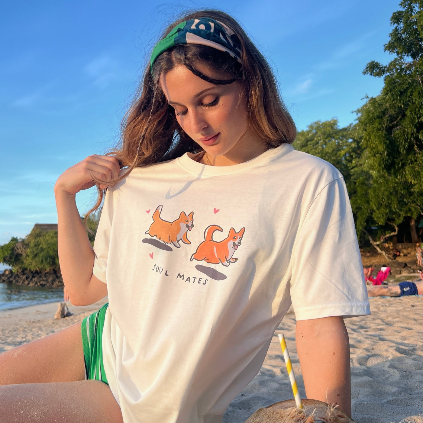 Your Bestseller Soulmates shirt is back ! 🧡
